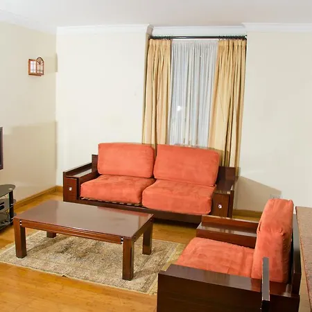 Natural Oak Apartments Nairobi Exterior photo