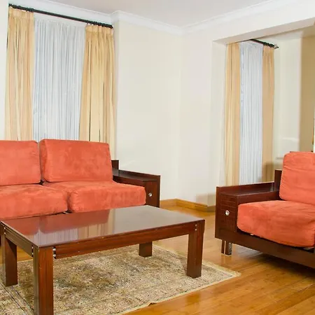 Natural Oak Apartments Nairobi Exterior photo