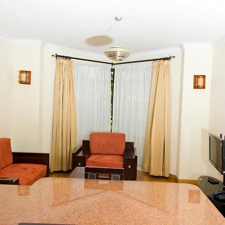 Natural Oak Apartments Nairobi Exterior photo